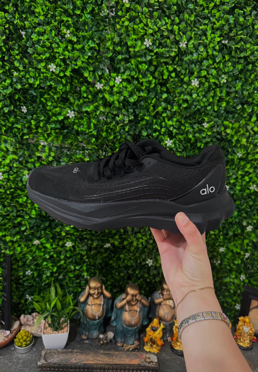 Tenis Alo